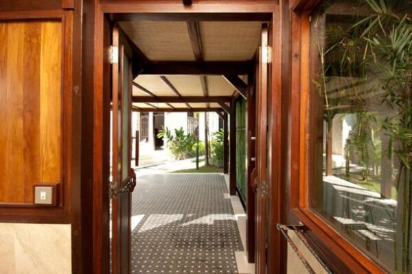 Sustainable Prefabricated Wooden Bungalow in Bali (4) Sustainable Prefabricated Wooden Bungalow in Bali (4)